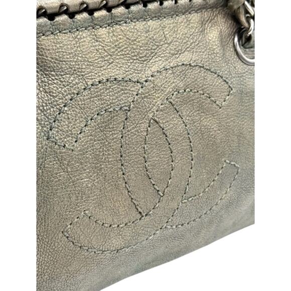 Chanel Goatskin Luxe Ligne Bowling Bag* Bronze Metallic*COA *sticker in tact - Picture 2 of 16